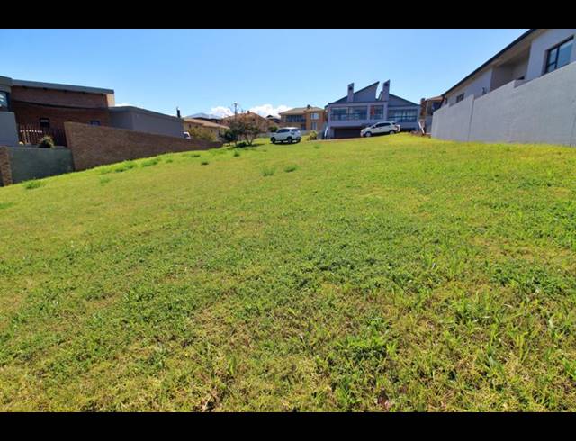 LAND FOR SALE IN MONTE CHRISTO